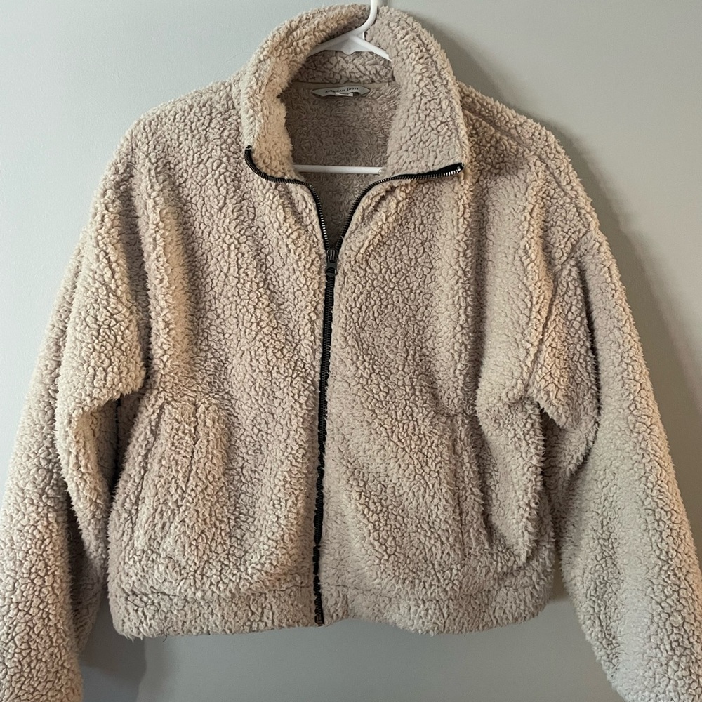 American Eagle small zipup Sherpa jacket